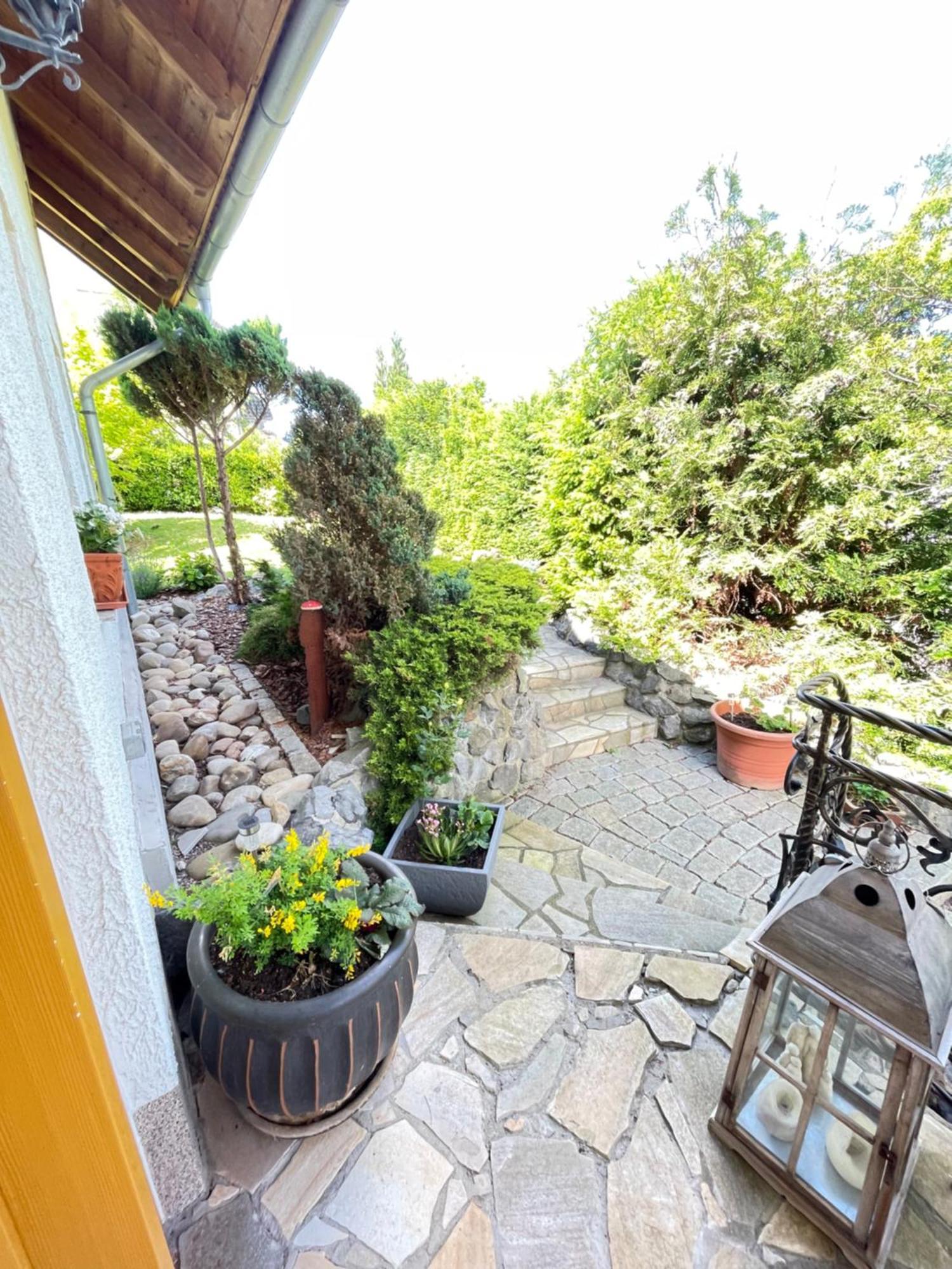 Innas Ambiente Hehlen Esterno foto