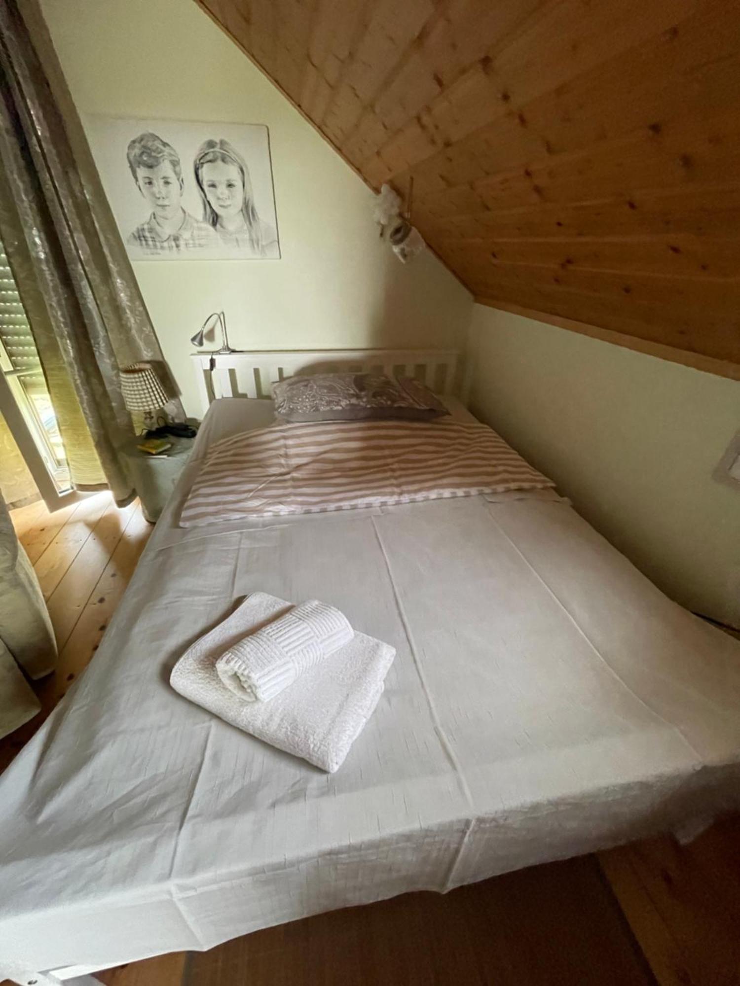 Innas Ambiente Hehlen Esterno foto